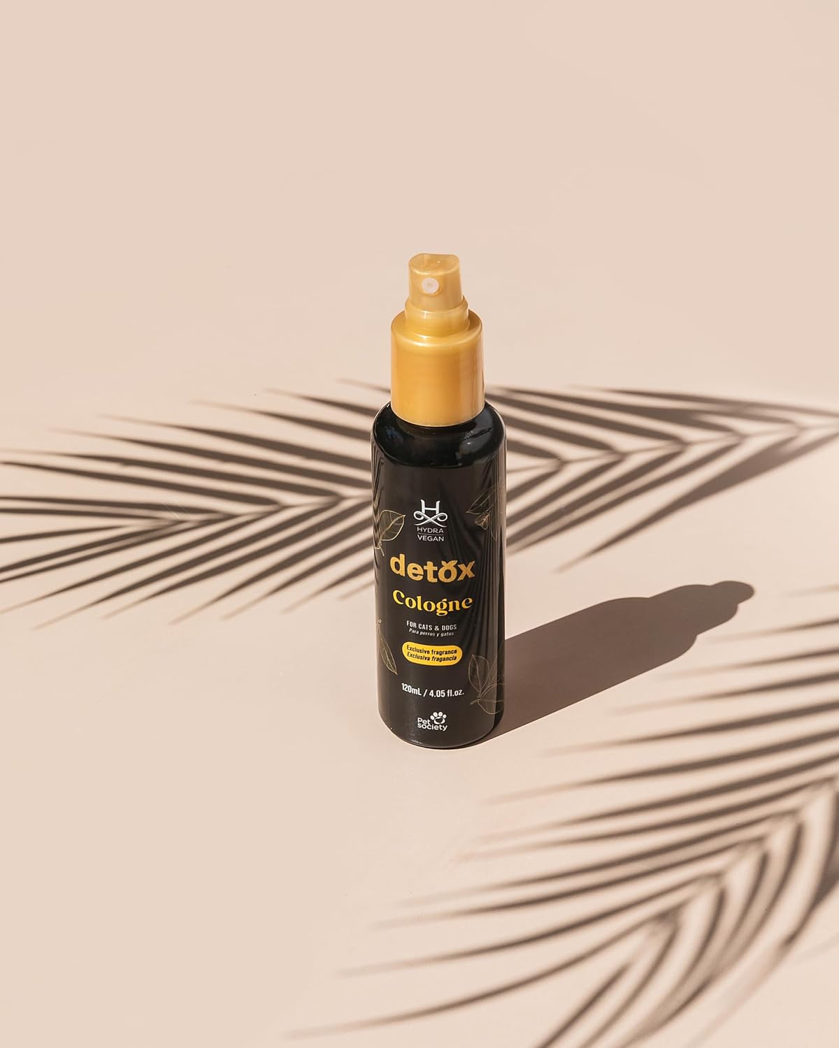Authentic H Hydra Groomers finishing spray for long-lasting pet freshness between baths