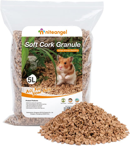 Comparison of Niteangel natural bedding granules in a petri dish