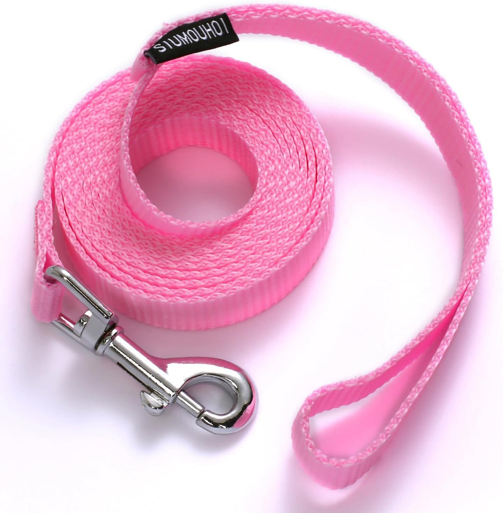 Siumouhoi dog leash being used with a dog harness