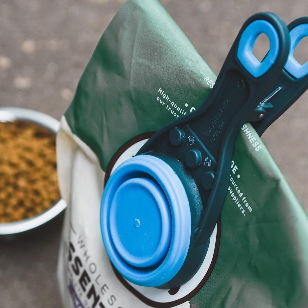 Dexas Popware for Pets Collapsible Klip Scoop, 3-in-1 Pet Food Scoop, Measuring Cup and Bag Clip, 1/2 Cup Capacity, Pro Blue - Image 9