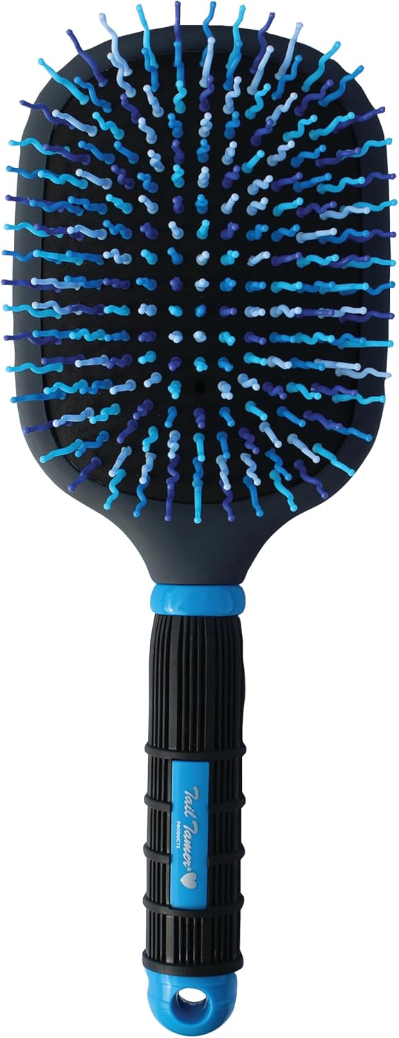 Professional's Choice paddle brush nylon bristles close up