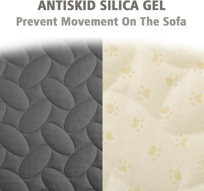 The anti slip silicone rubber puppy paw backing design of the Ameritex pet cover.