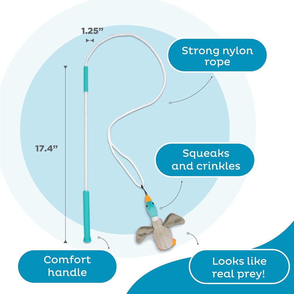 Durable nylon rope and ergonomic handle of Outward Hound dog training stick.