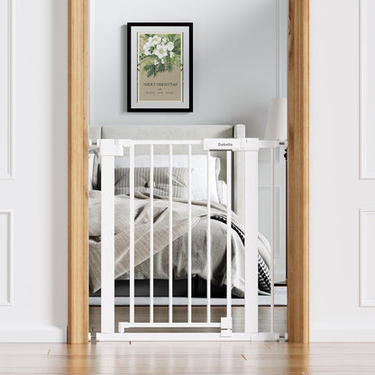 Babelio baby safety gate front view installed in a white doorway