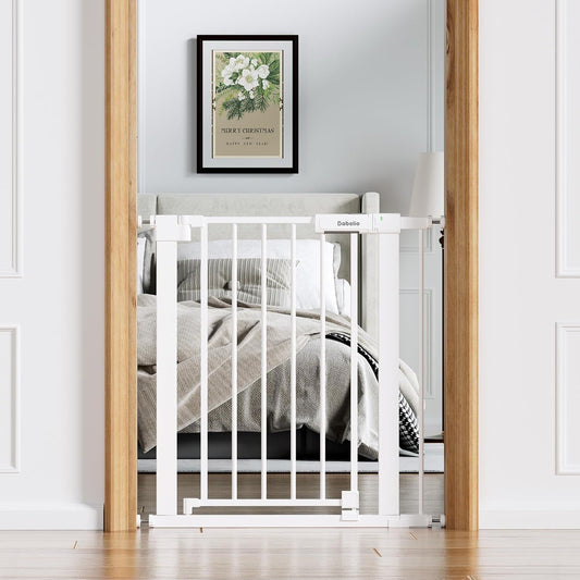 Babelio baby safety gate front view installed in a white doorway