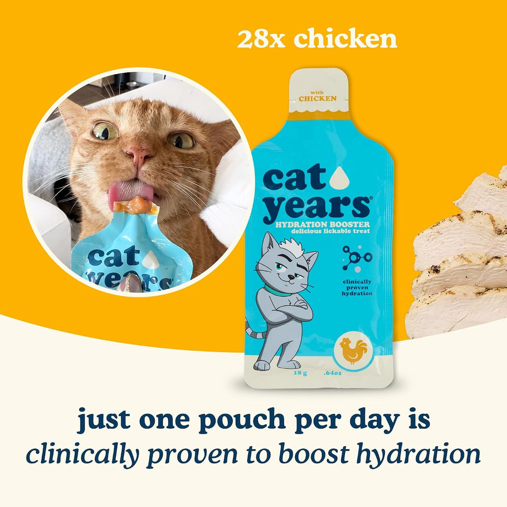 Veterinary recommended cat flavor enhancer creamy puree close up