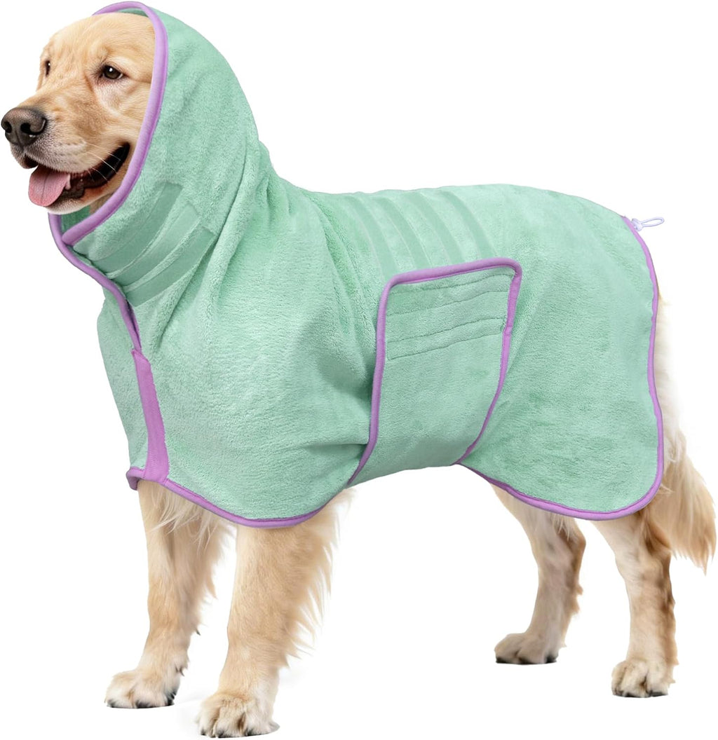 YunniSea soft dog bathrobe front view of large green microfibre pet drying coat on a dog
