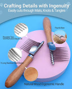 Close up view of the rounded teeth safety features on the Kaifong cat dematting tool