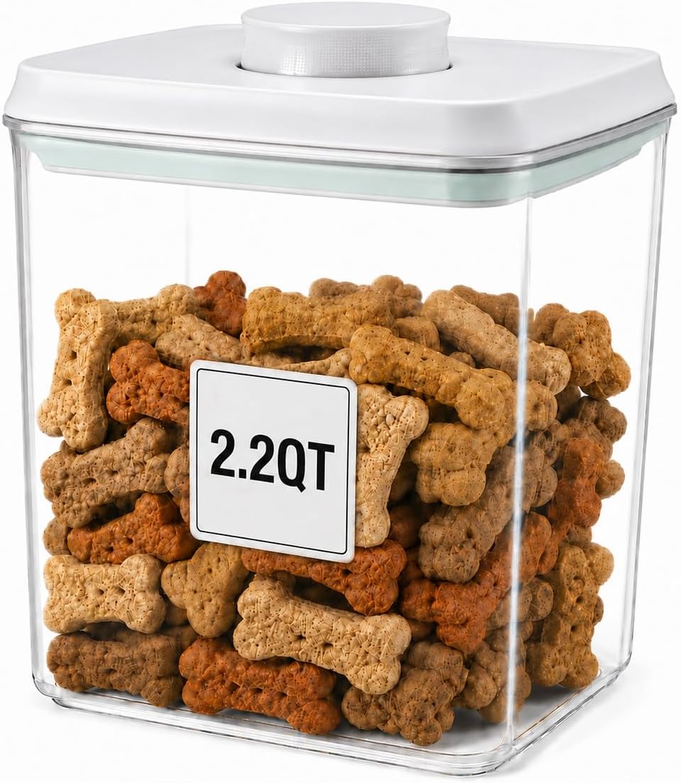 Compact 1.3 quart pet treat container top view