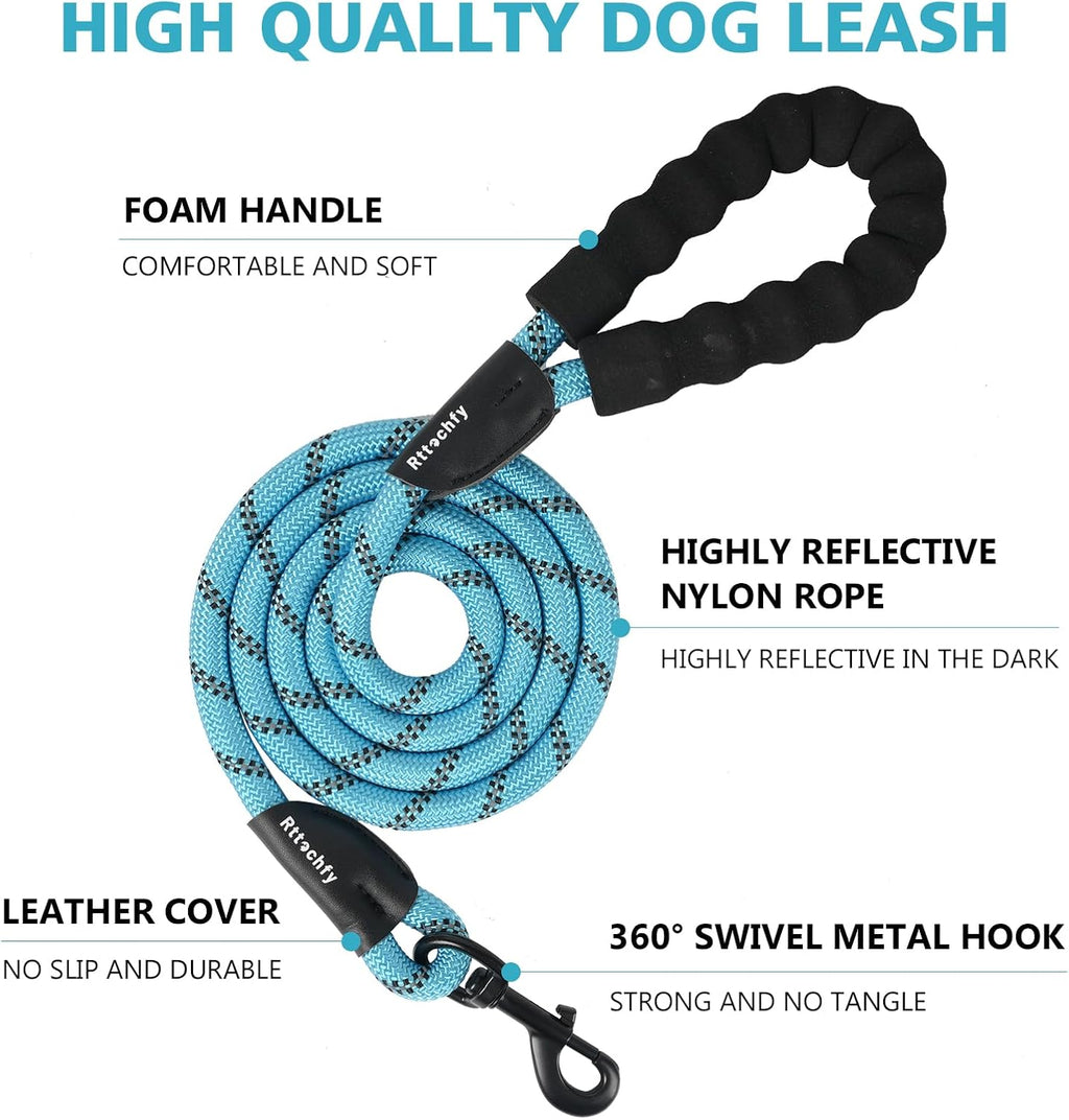 Reflective nylon dog leash with padded handle close up view