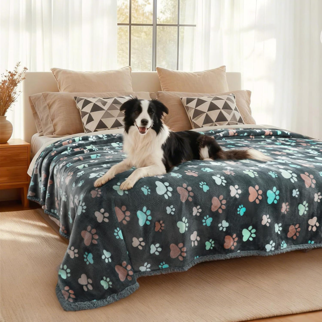 Luciphia Waterproof Pet Blankets for Couch Sofa Bed Cover Cat Liquid Pee Proof Washable Soft Fluffy Large Dog Blanket Reversible Furniture Protection Puppy Grey Paw Thicken Small40" x 28" - Image 15