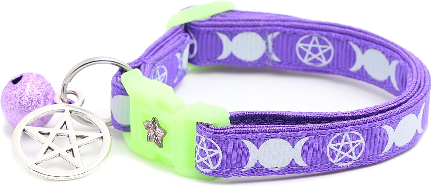 Glow in the dark feature of Pugs to Persians Wicca cat collar