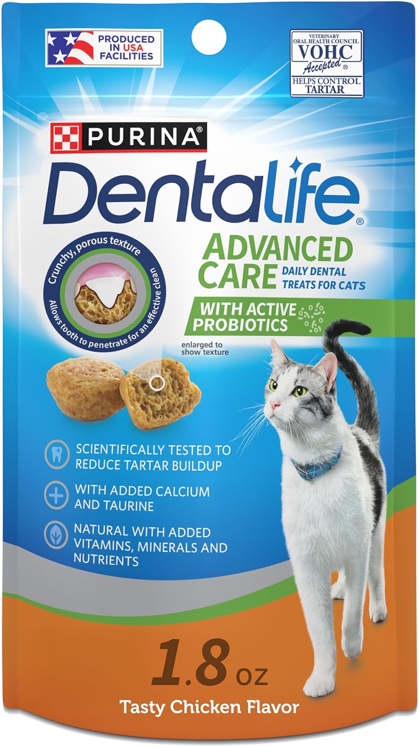 Purina DentaLife Made in USA Facilities Cat Dental Treats, Tasty Chicken Flavor - 19 oz. Pouch - Image 11