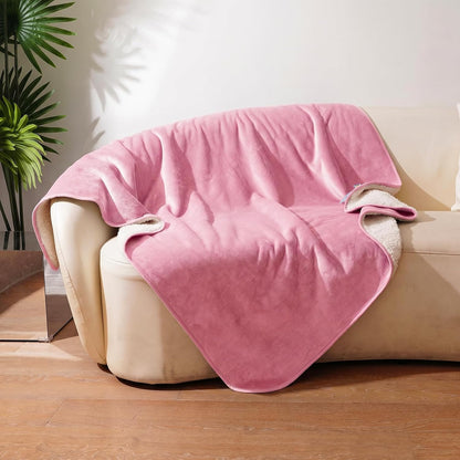 Sunheir spill proof puppy blanket cozy sherpa backing close up
