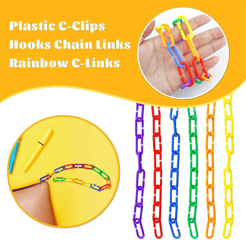 Hand holding Jialeey plastic chain links demonstrating flexible connection