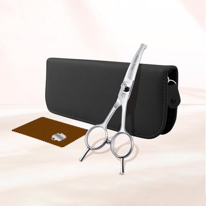 High-quality Japanese stainless steel alloy material features of the grooming shears.