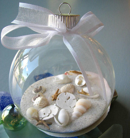Generic sand used in a reptile terrarium habitat