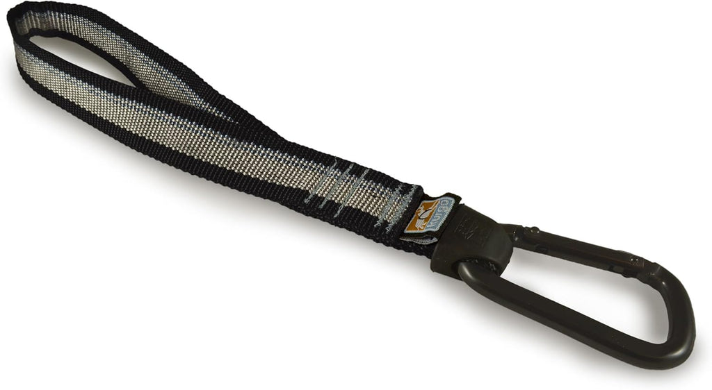 Kurgo swivel seatbelt tether with heavy duty carabiner front view