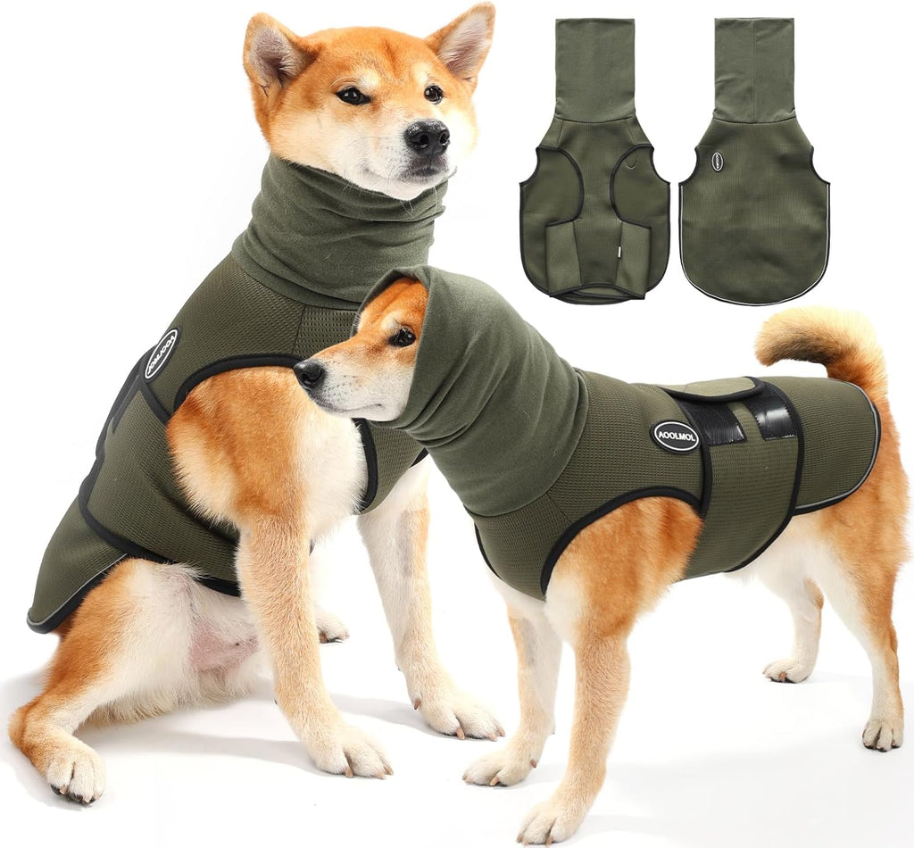 High quality fabric detail of Aoolmol pet anxiety coat