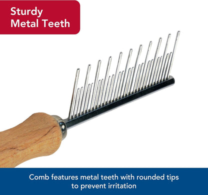 Packaging overview of the authentic imported Safari cat shedding comb for hairball prevention