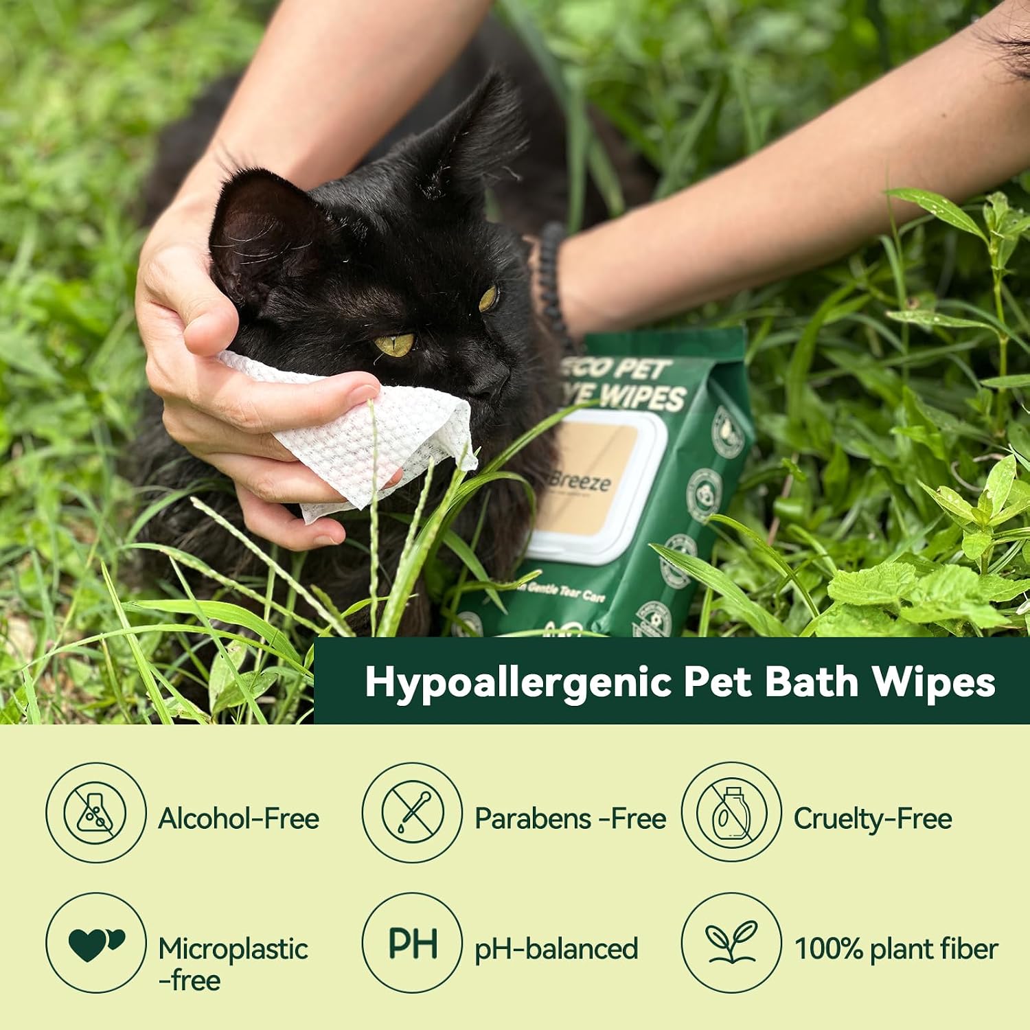 Dog and cat grooming wipes for wrinkles and discharge removal