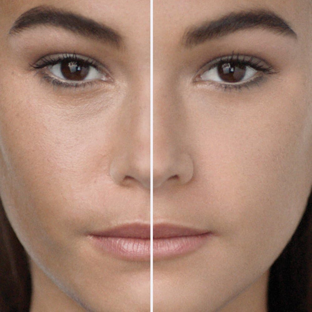 Side view of the portable travel-friendly liquid cushion foundation compact.