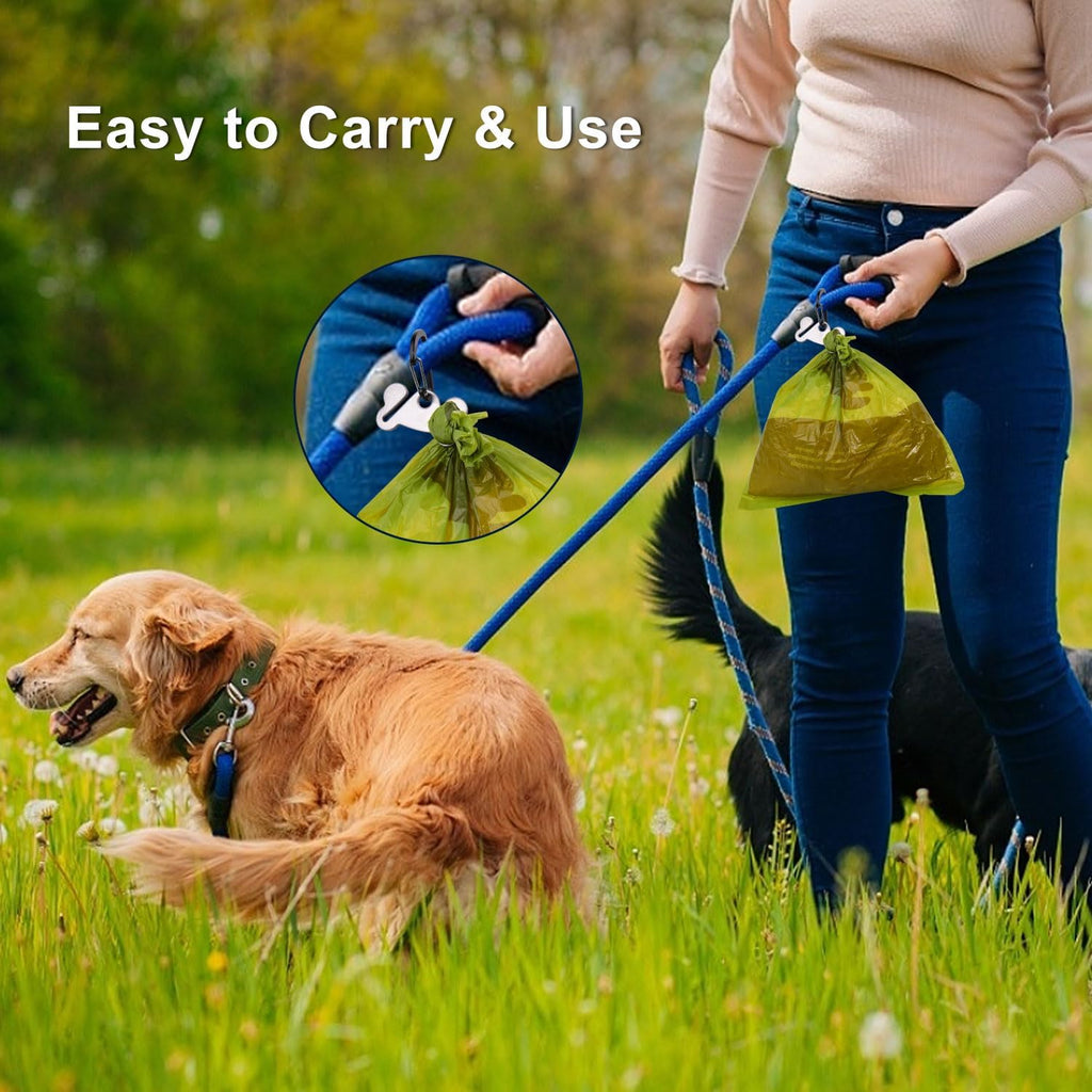 Hilihali packaging containing two pieces of hands free leash accessories