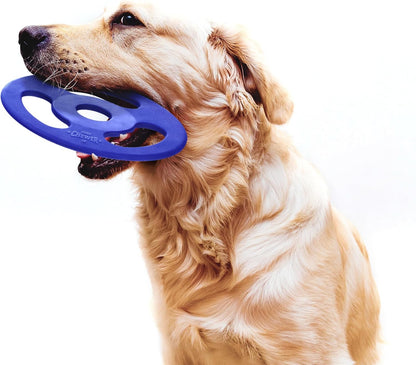 Close up of SuperChewer natural rubber texture