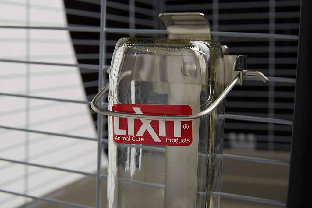 Lixit Pet Glass Water Bottle USDA-approved rubber stopper detail