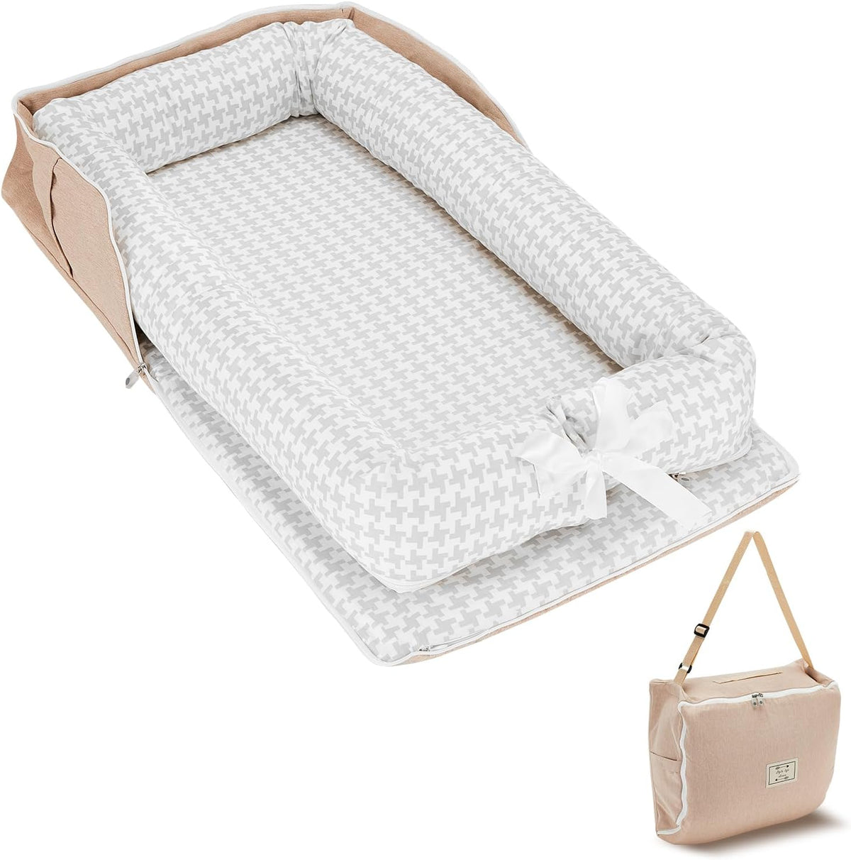 Huggynest Ivelect baby lounger front view grey houndstooth pattern