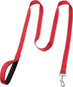 Soft padded handle detail of the premium heavy duty red pet lead.