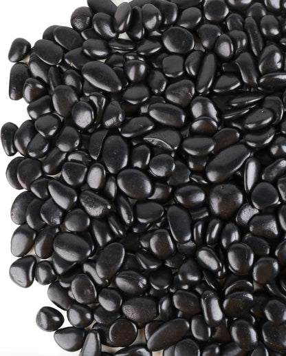 Cgjq Black Pebbles for Plants 1.8lb bag front view