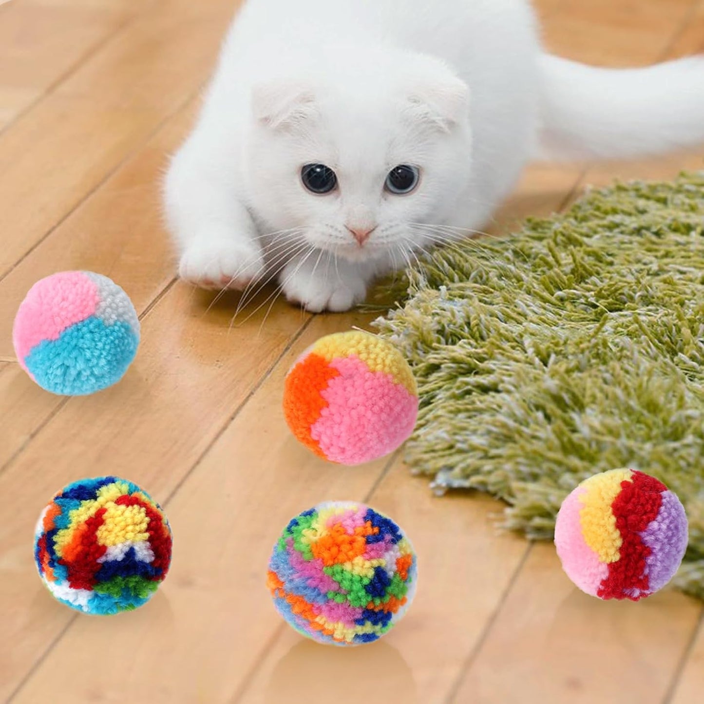 Durable non toxic polyester pom pom pet chew balls for felines