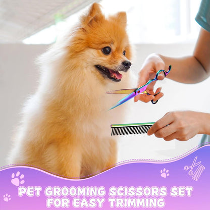 Moontay curved pet grooming scissors detailing the sharp convex blade edge.