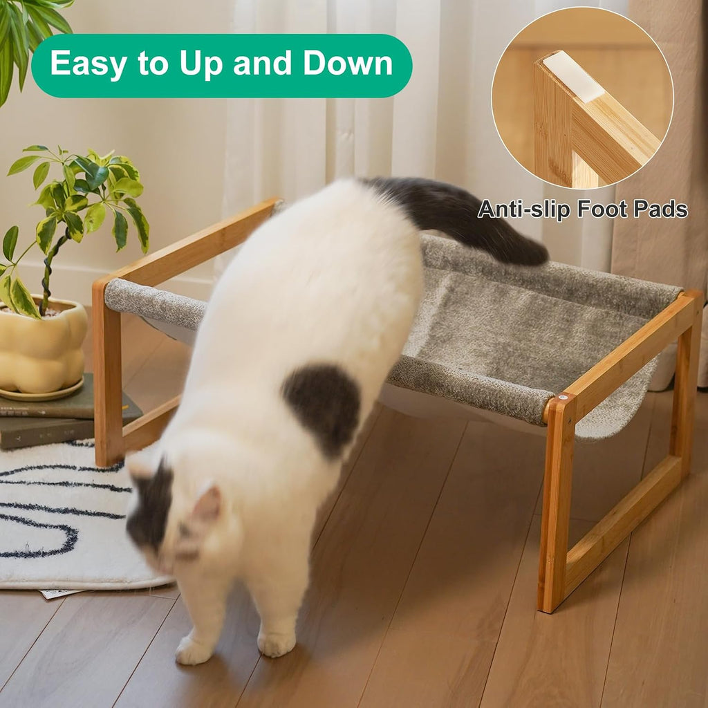 Side view of Kiplant elevated cat bed demonstrating ground clearance