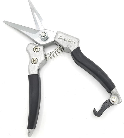 Close up of the ergonomic non slip rubber handle on the Capralite hoof trimmers.