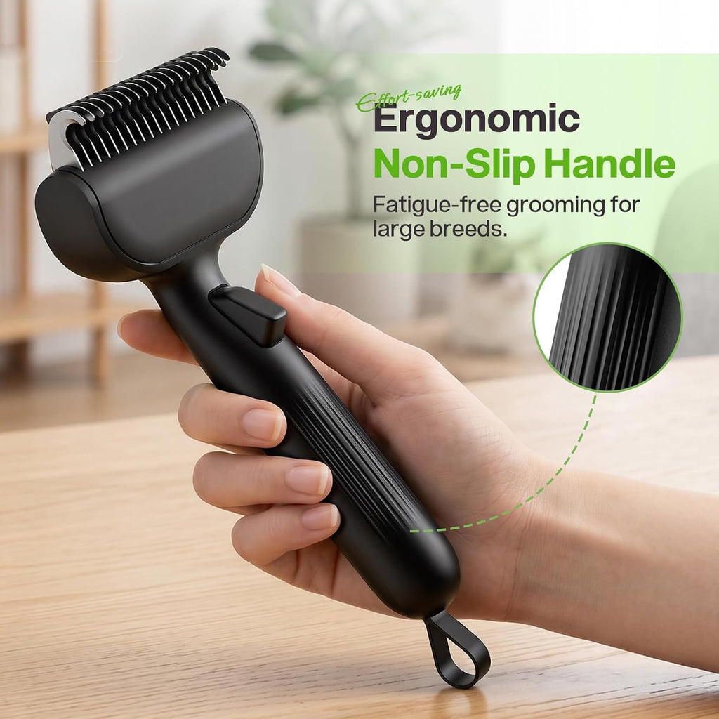 Demonstration of fur removal with Pecute self-cleaning rake