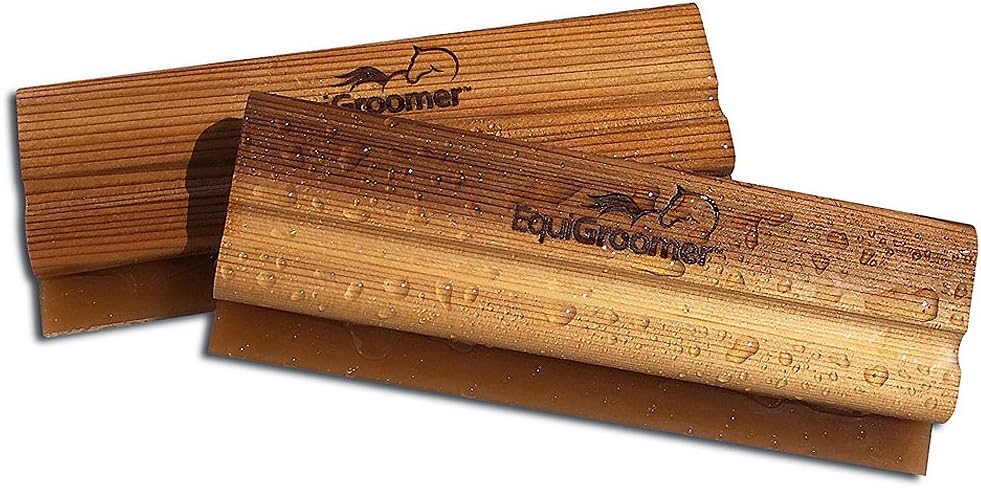 EquiGroomer WaterWisk grooming tool polyurethane blade
