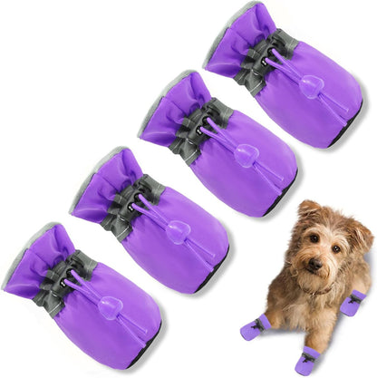 Adjustable drawstring detail on Teozzo dog shoes