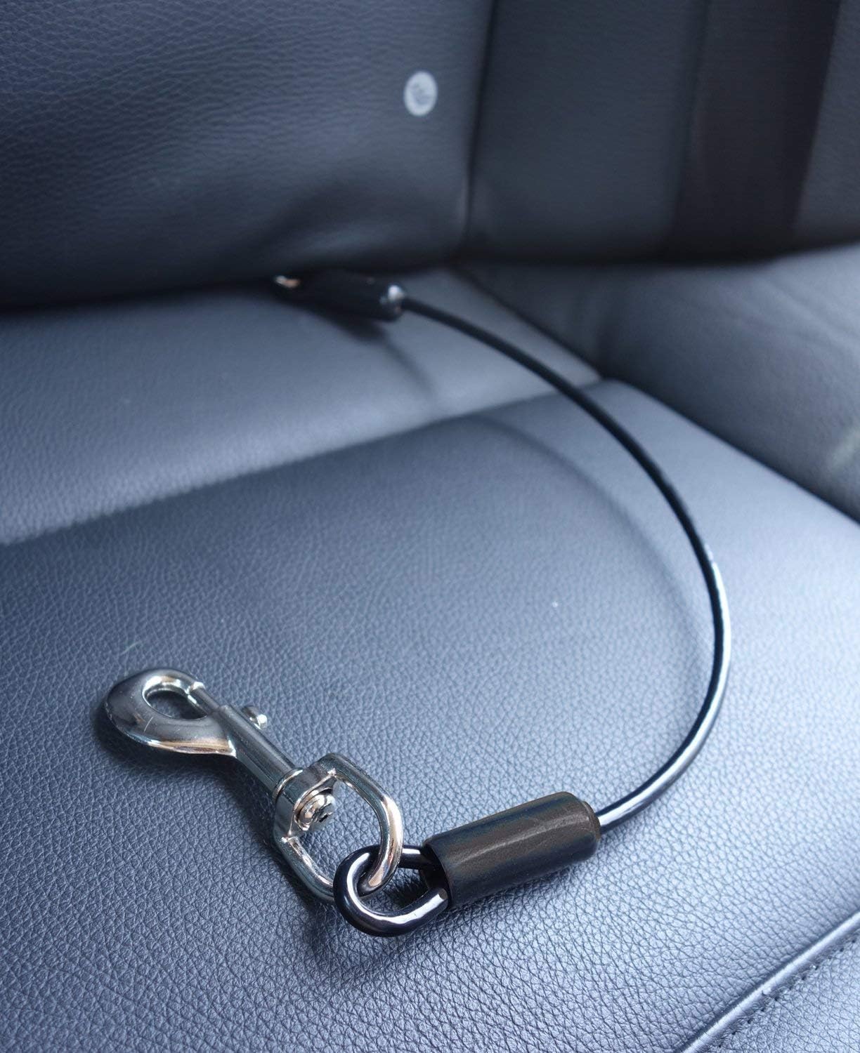 Leash Boss black no-chew steel dog car seat belt restraint front view