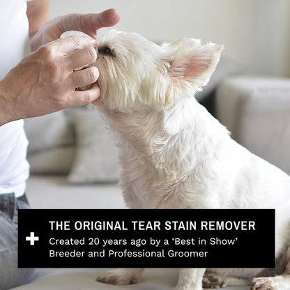 Safe topical eye cleansing wipes for puppies and toy breeds