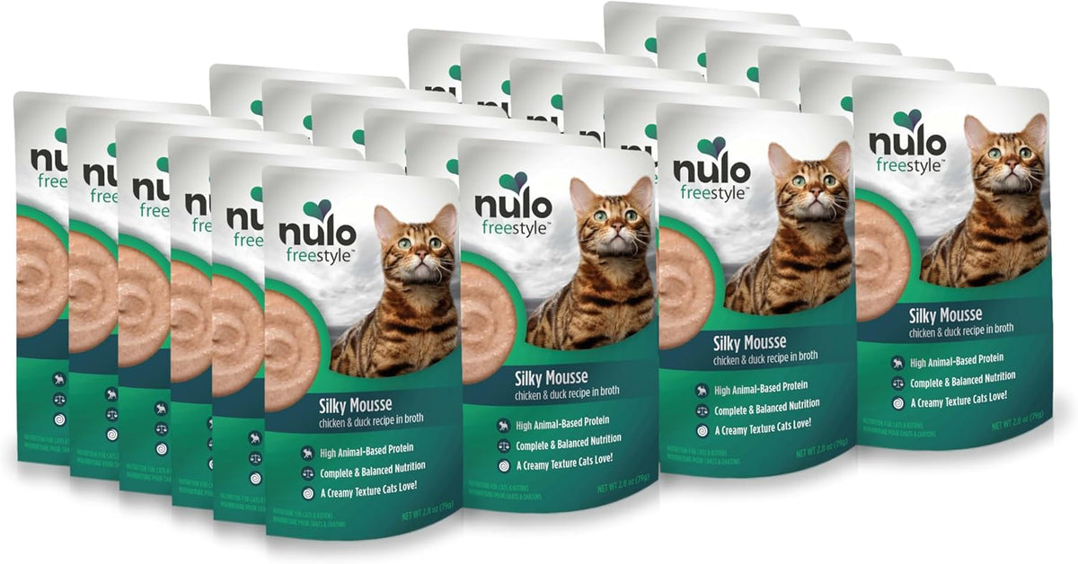 Grain free hydration rich yellowfin tuna and shrimp wet food pouch for picky cats