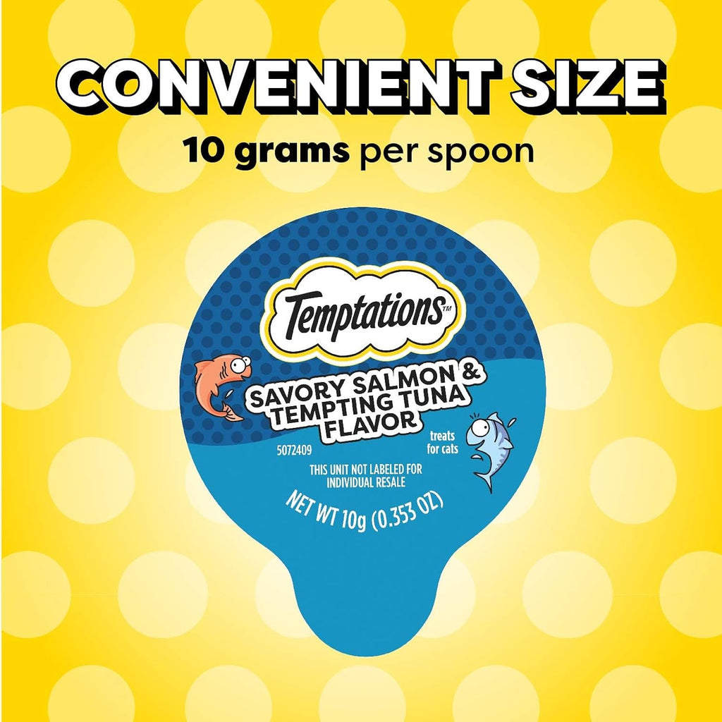Temptations Lickable Spoons creamy texture on a spoon