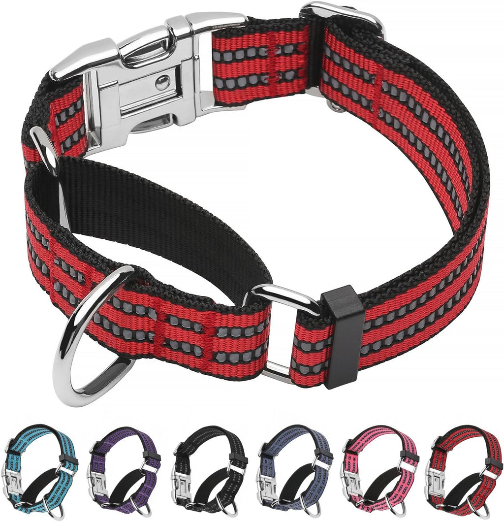 Safety focused reflective dog collar by Joyeeiioo