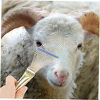Wet and dry coat cleaning comb for livestock husbandry.
