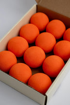 Durable lightweight foam balls for feline batting