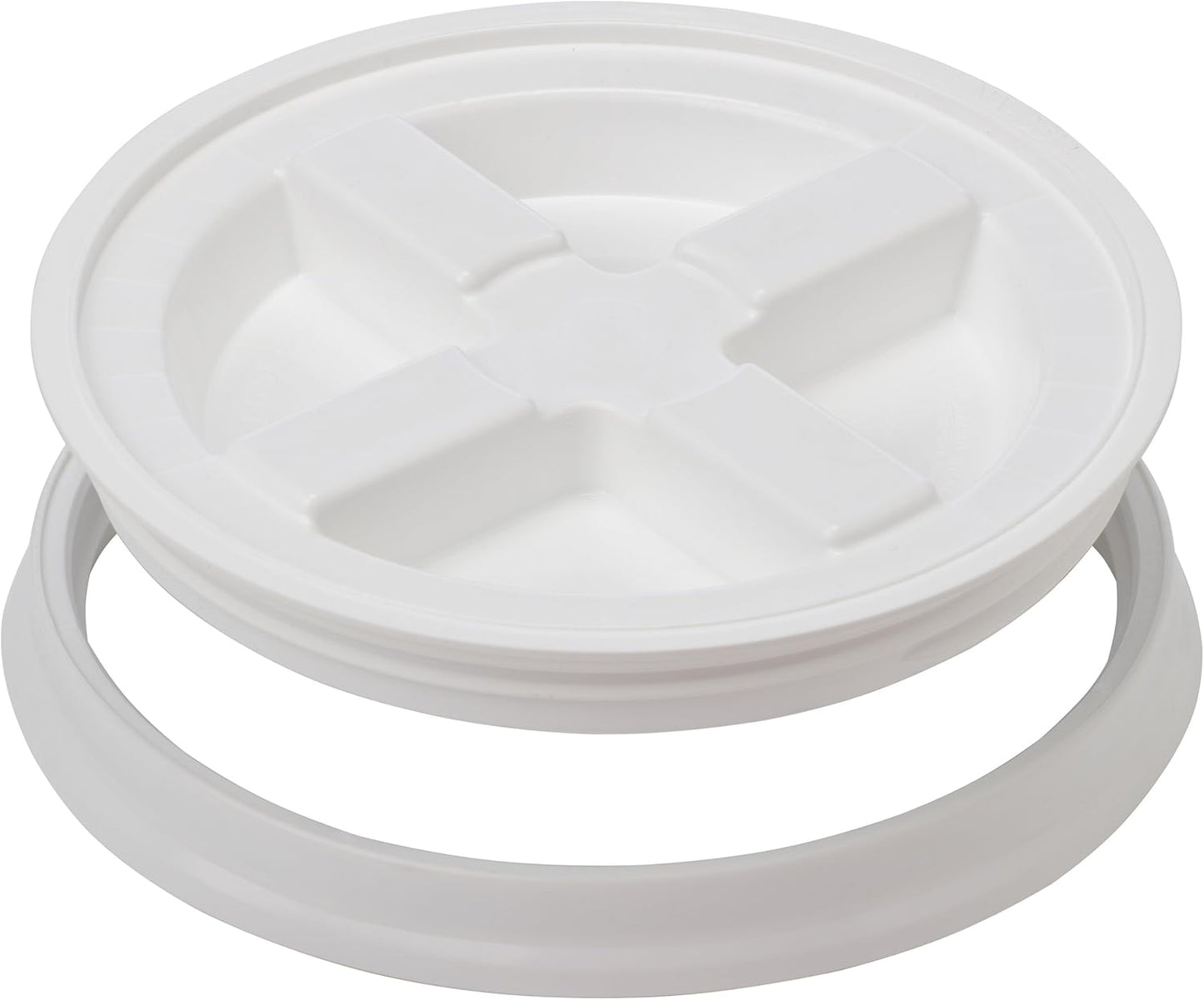 White Gamma2 seal lid on 5 gallon bucket