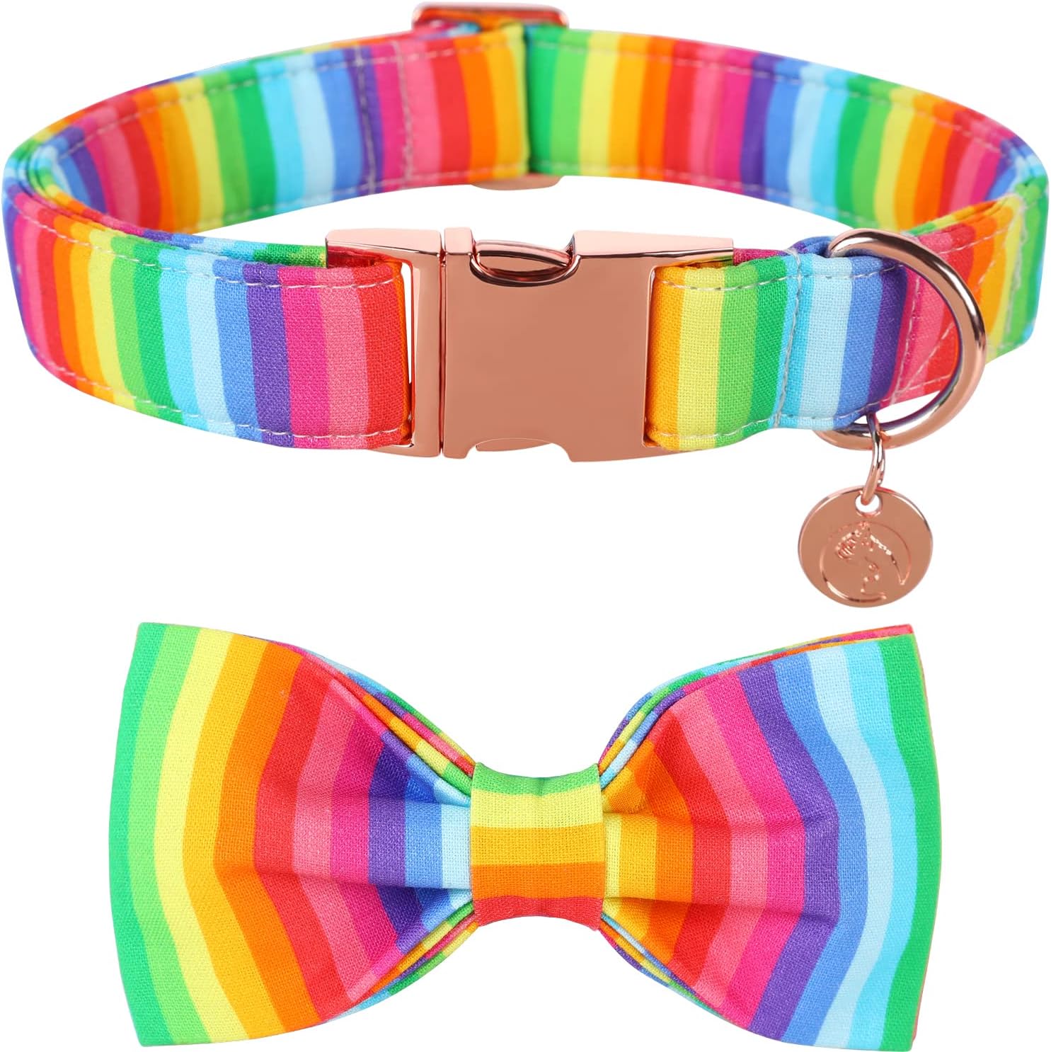 Detailed texture of cotton red plaid pet collar