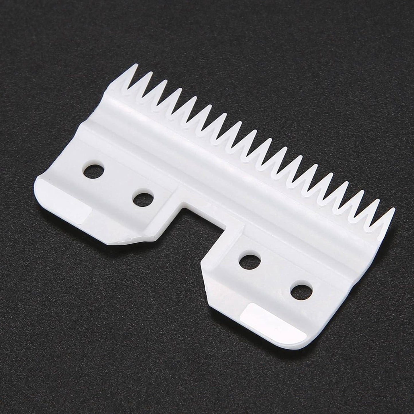 Side angle of professional low heat transfer pet blade cutter