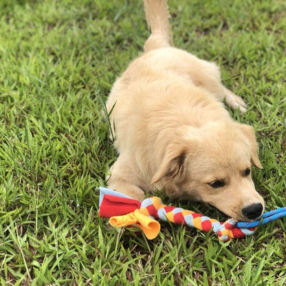 Two pack of Dewonch fleece rope teaser toys displayed together highlighting the durable lightweight construction for pets